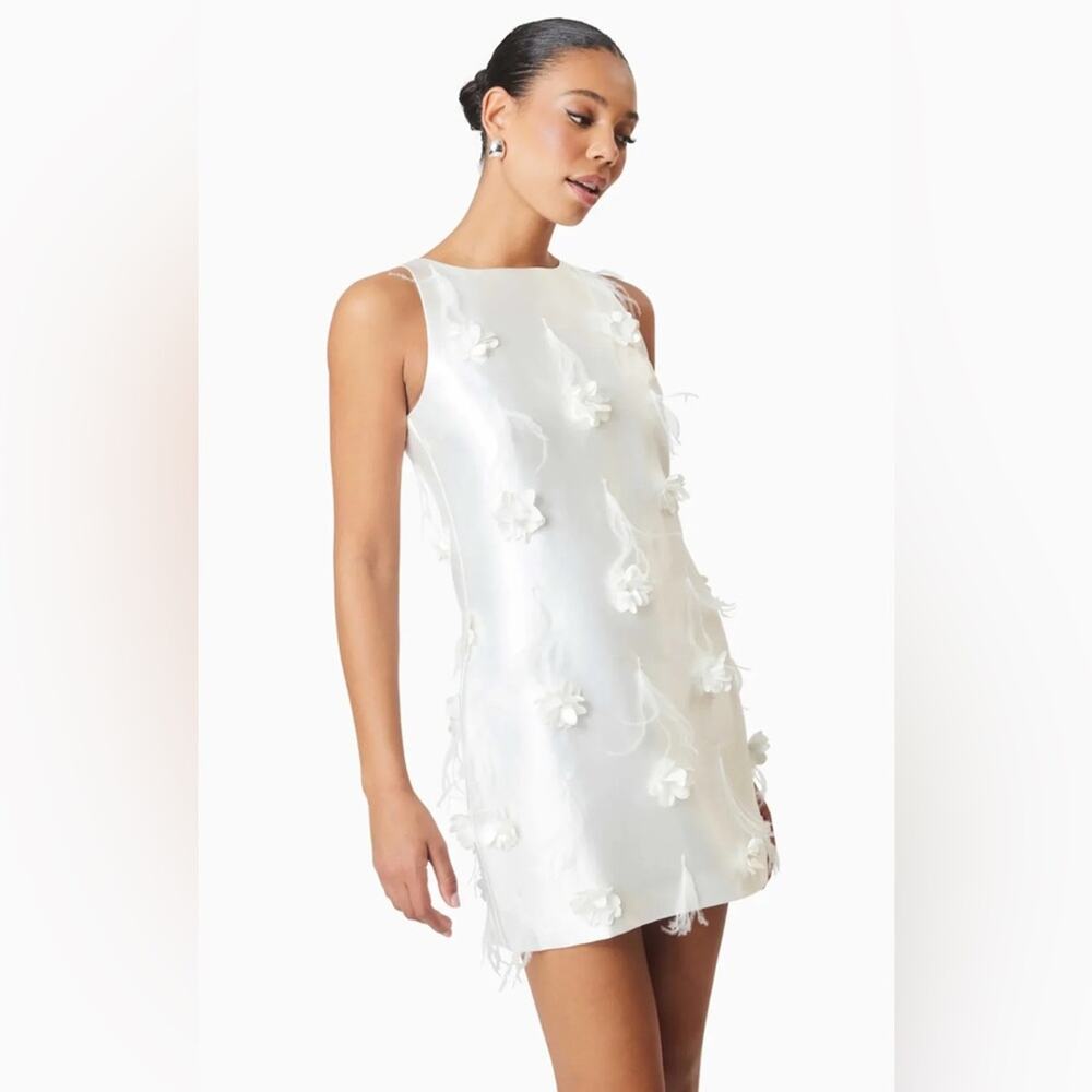 Elliatt Lunaria Satin Mini Dress In White XXL - Picture 4 of 13